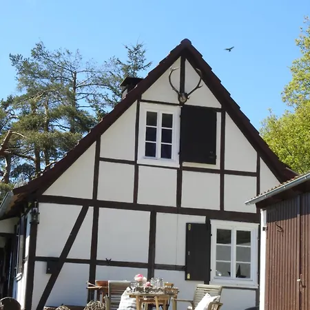 Linnehus am Diemelsteig-3