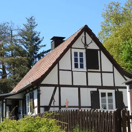 Linnehus am Diemelsteig-2